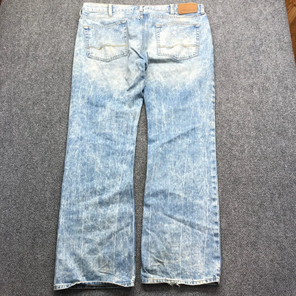 American Eagle Mens Relaxed Straight Leg Jeans Light Wash Blue 38x34 Cotton